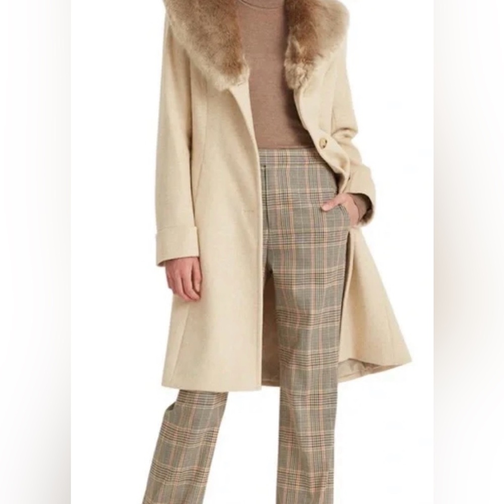 Ralph Lauren Cream/Beige Wool Blend Coat with Faux Fur Collar